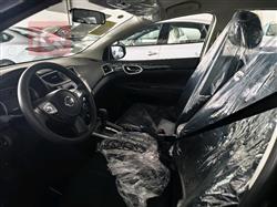 نيسان سيلفي